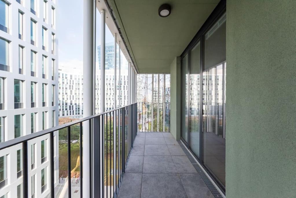 Smart With Terrace By Hm * Vienna