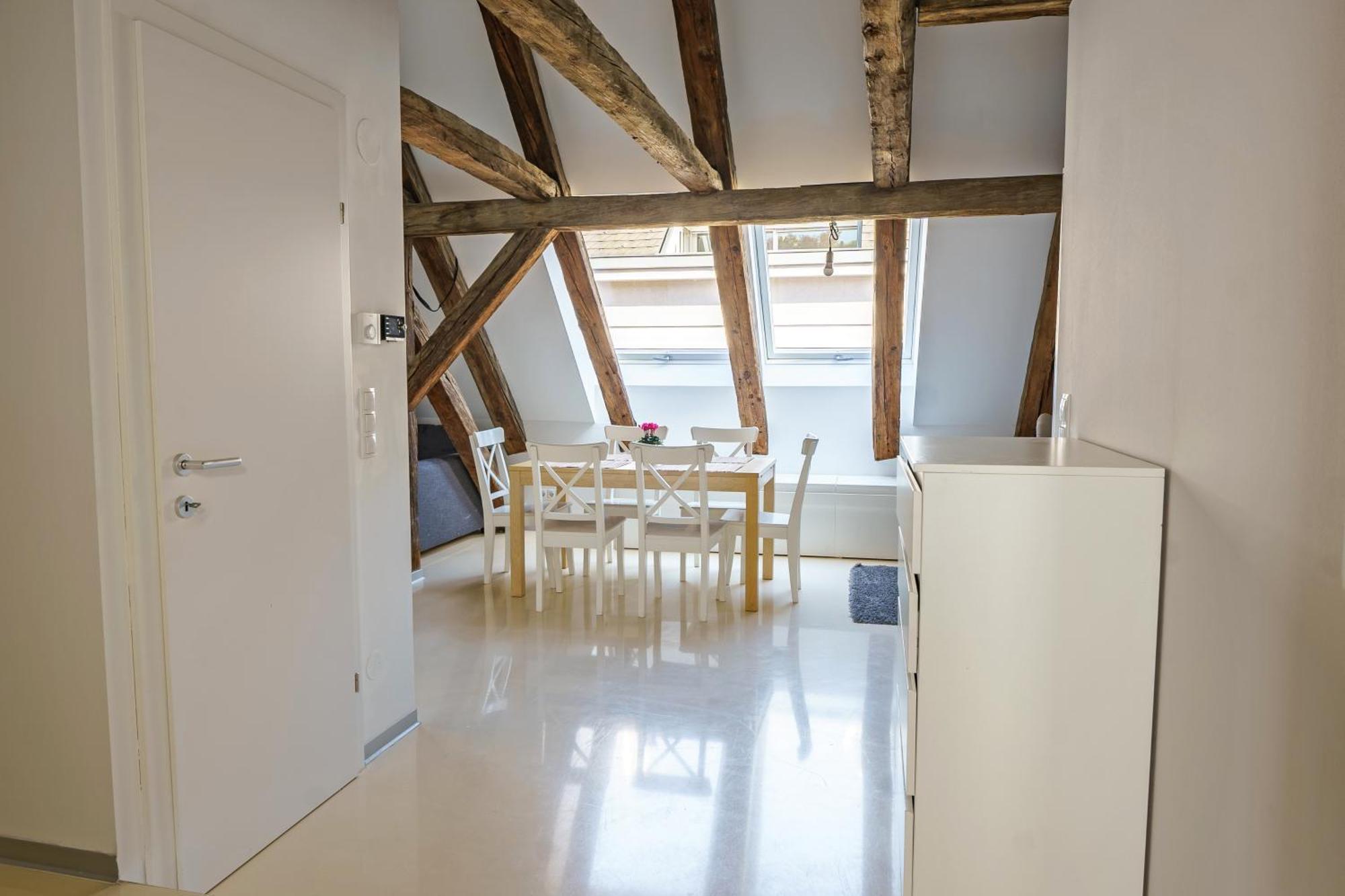 Living - Berggasse Apartment Vienna