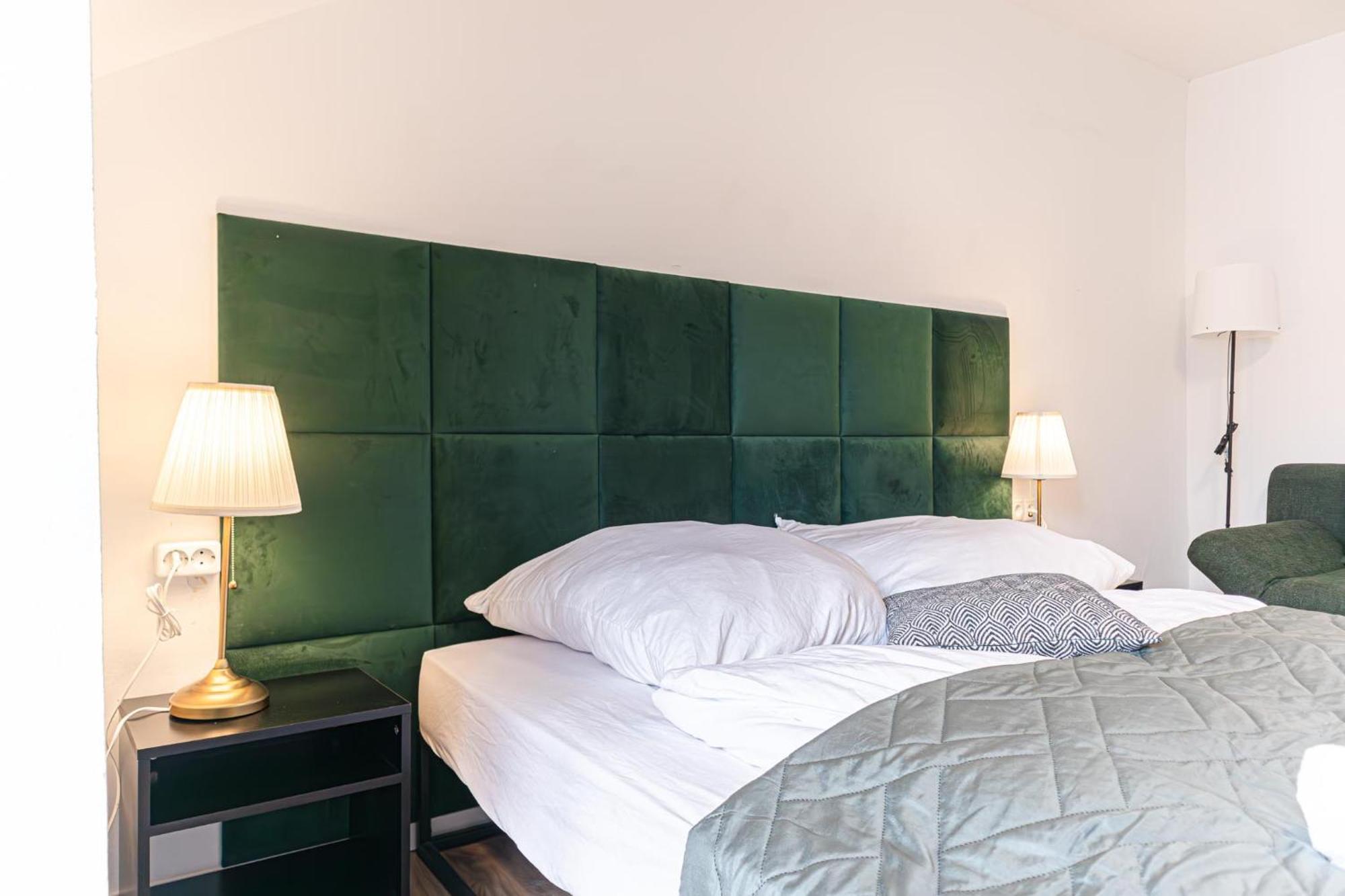 Convenient 2br Apt. Near U6 Station Am Schoepfwerk Apartment Wien