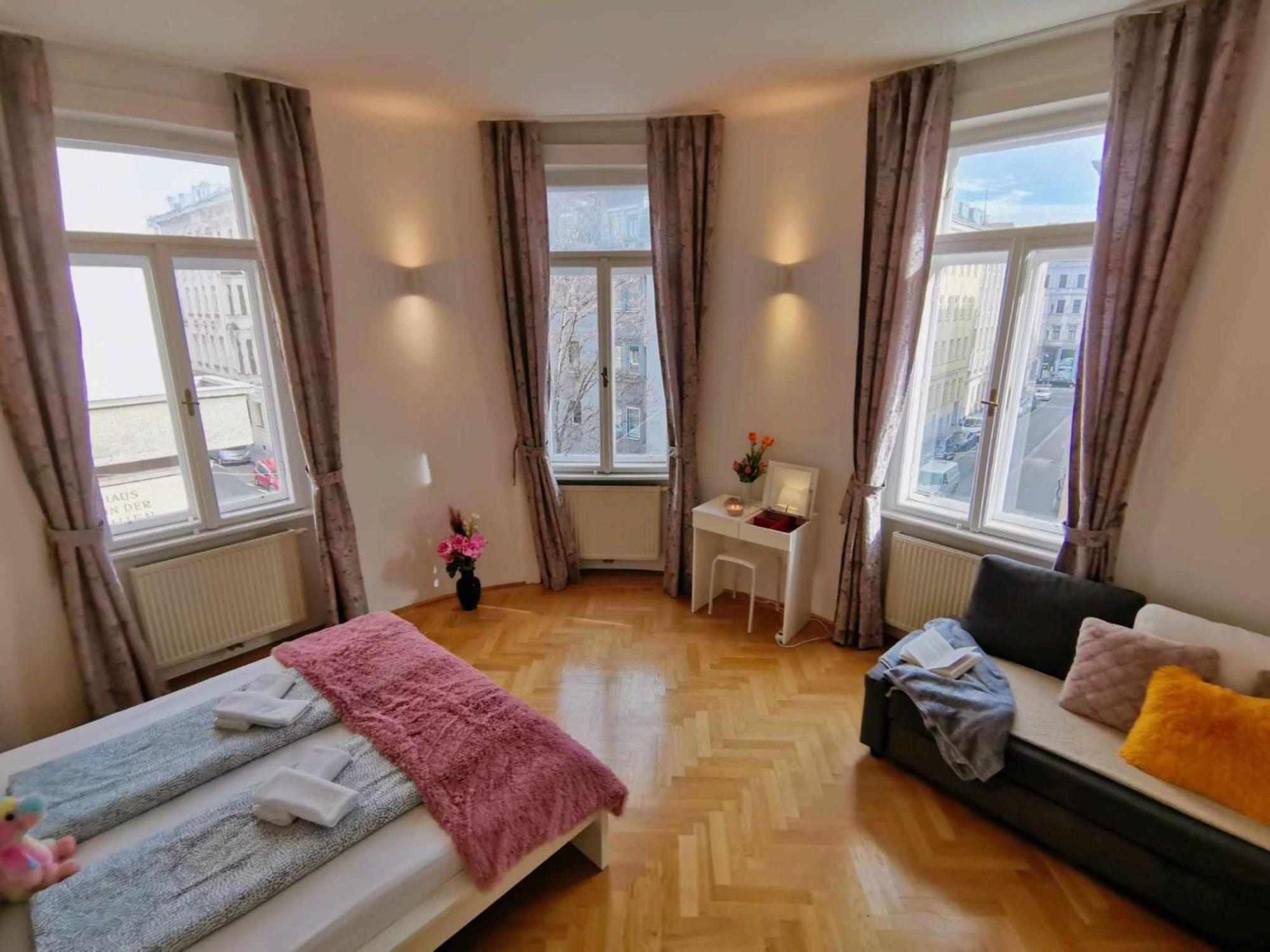 Appartamento And Round 3 Minutes To Shopping Center And Schoenbrunn Palace
