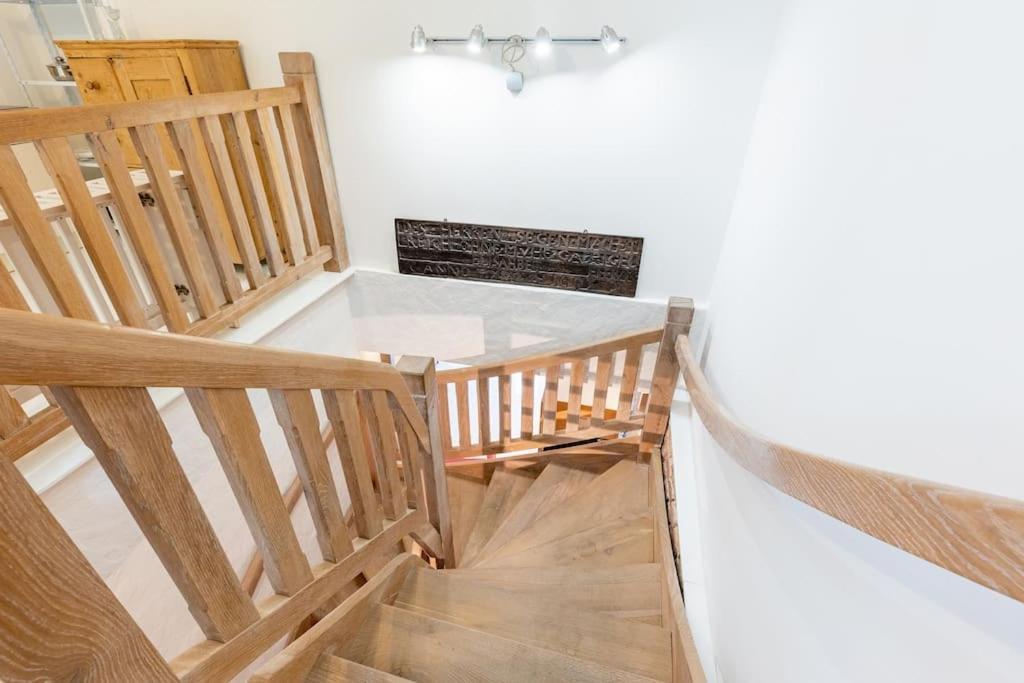 Antikes Und Luxurioeses Mit Sauna * Vienna