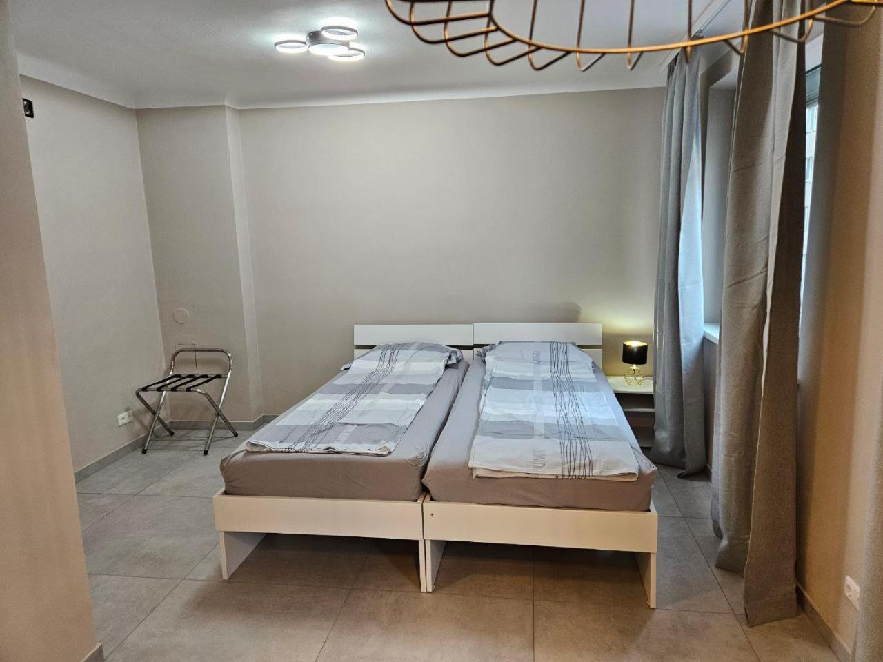 Danube Apartment *
