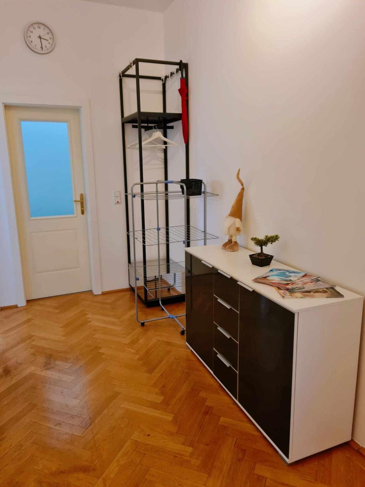 Appartamento And Round 3 Minutes To Shopping Center And Schoenbrunn Palace Vienna