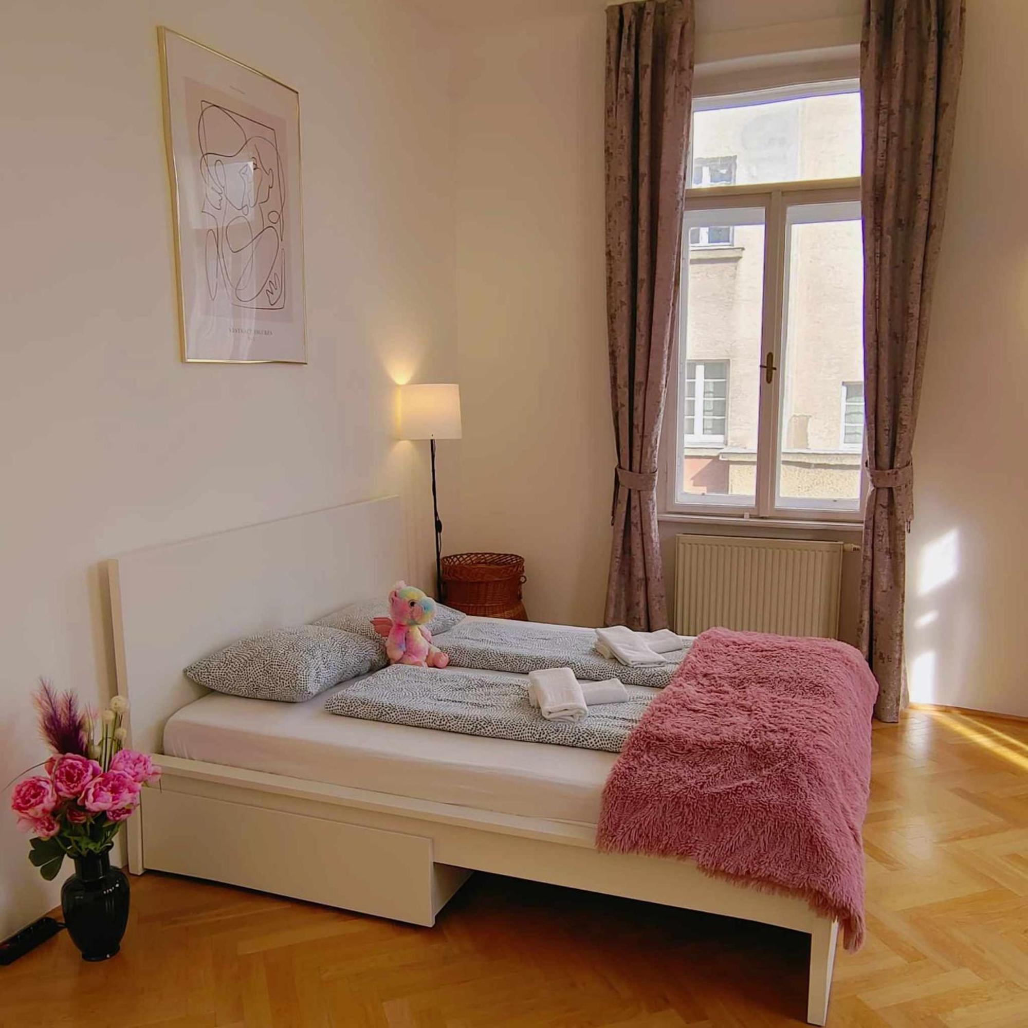 Appartamento And Round 3 Minutes To Shopping Center And Schoenbrunn Palace