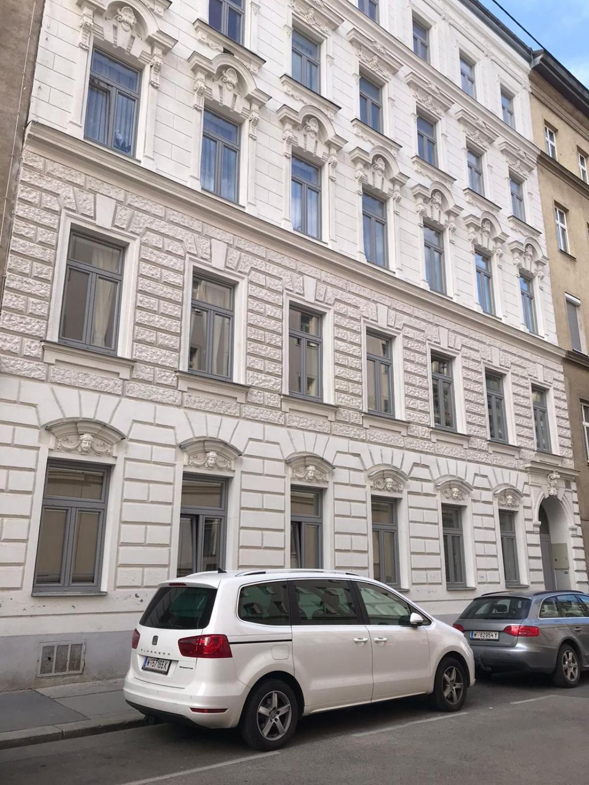 Elegance Gem With Free Parking And Fast Internet 250 Mbits Apartment