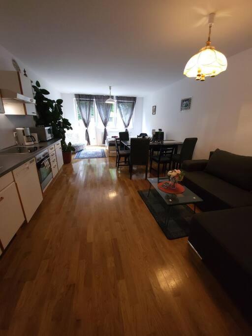 Sweet Apartment *