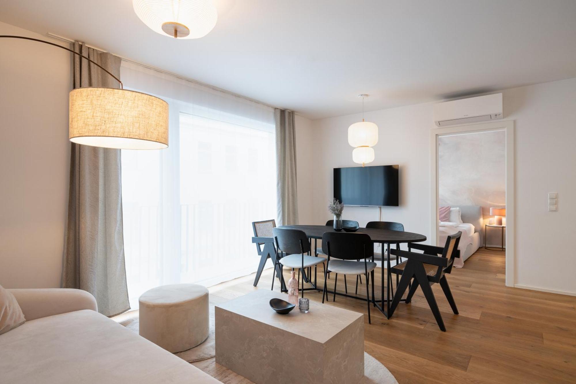 Heights Premium * Vienna
