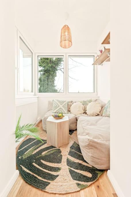 Cozy In Quiet Location, Fast Train Station 100m Away, Contactless Check-in Vienna