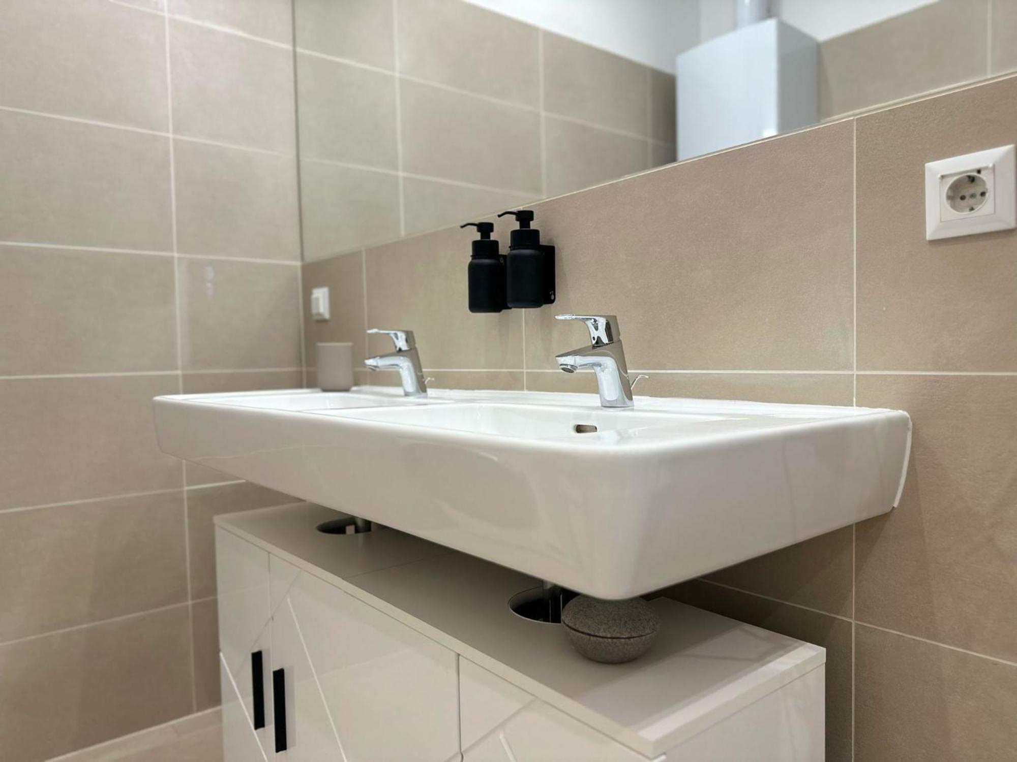 Appartamento Designer Near Main Station *