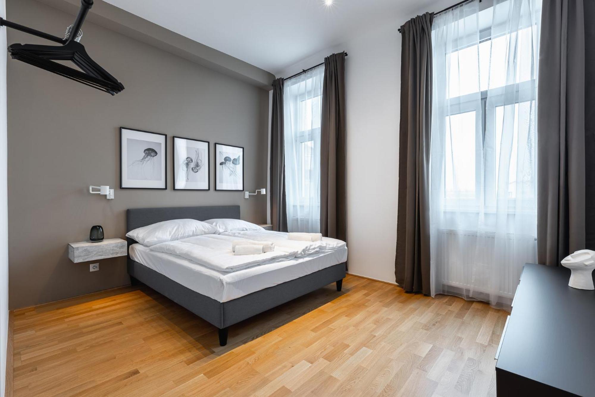 Apartment Cosy Brand-new In A Calm Discrict Of *