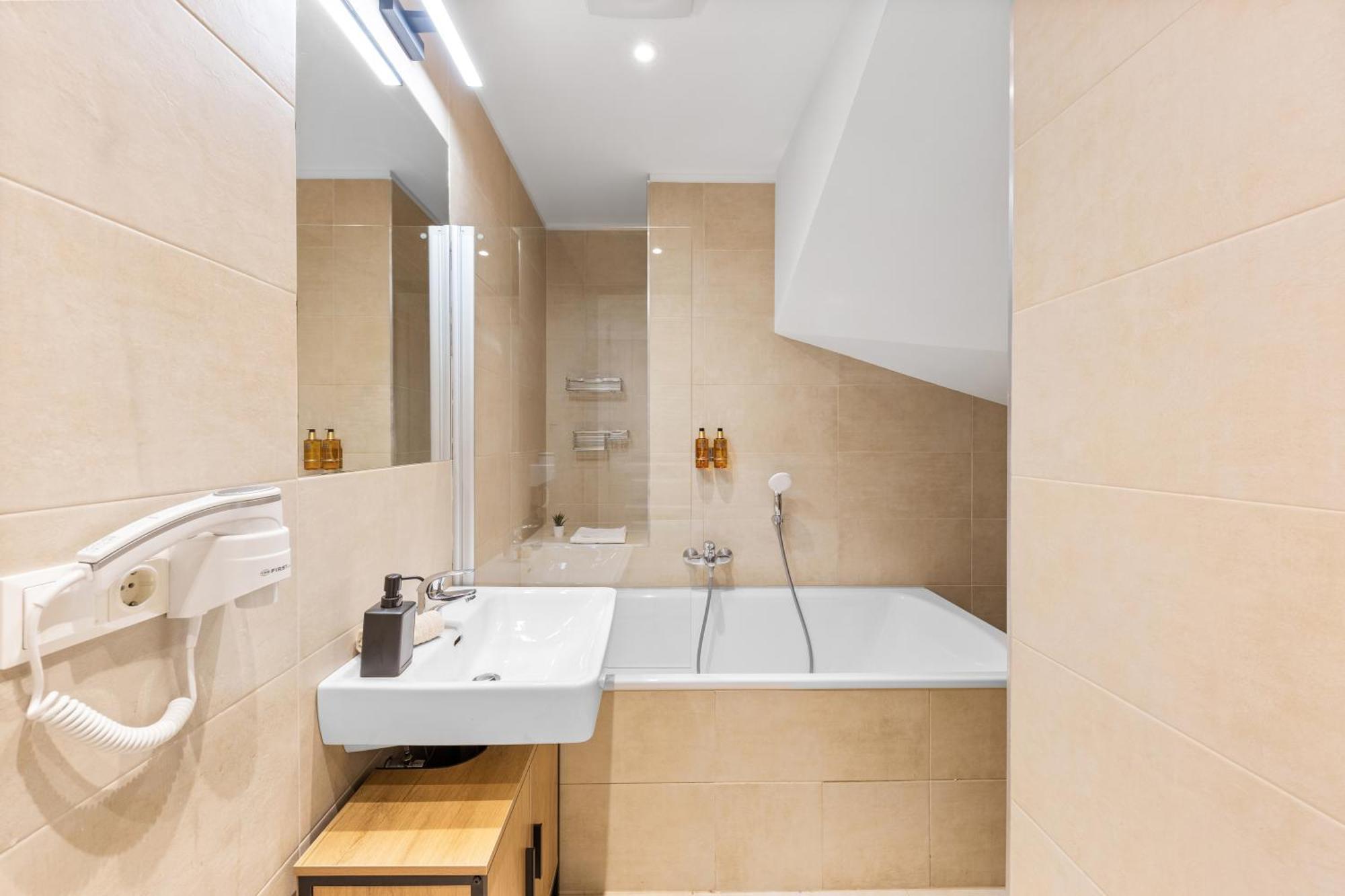 Chic Residences #master #brand New# *