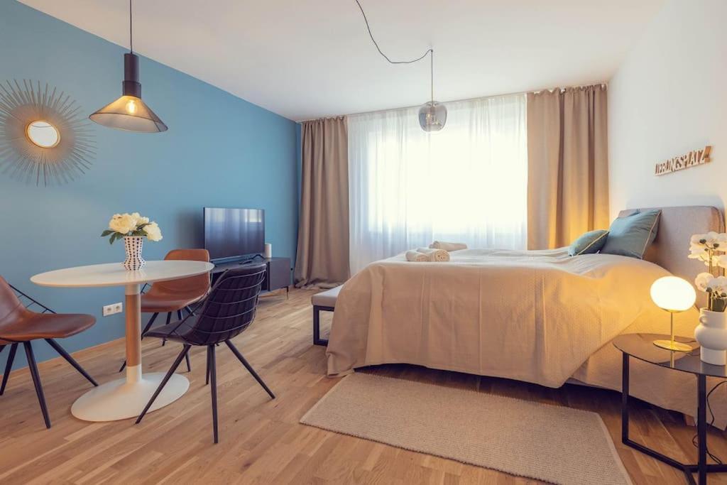 Cosy 1-br In *