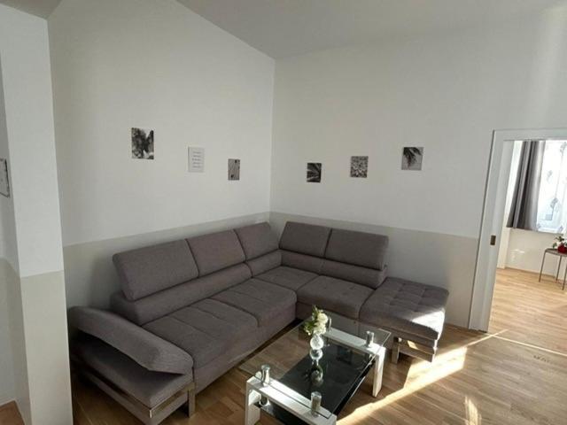 Apartment Paky 00207 *