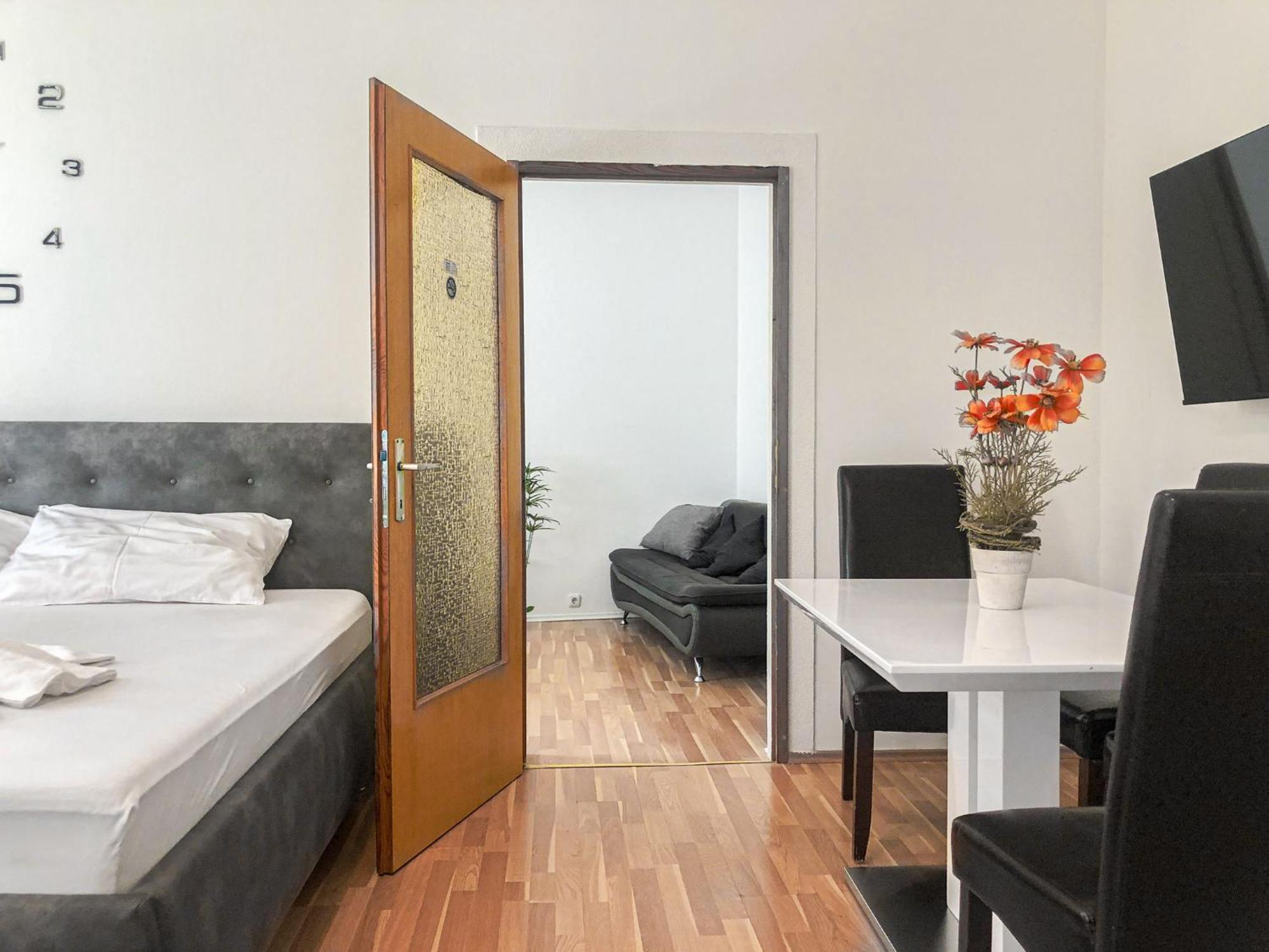 Stylish 2-br In Vienna's Simmering Area *