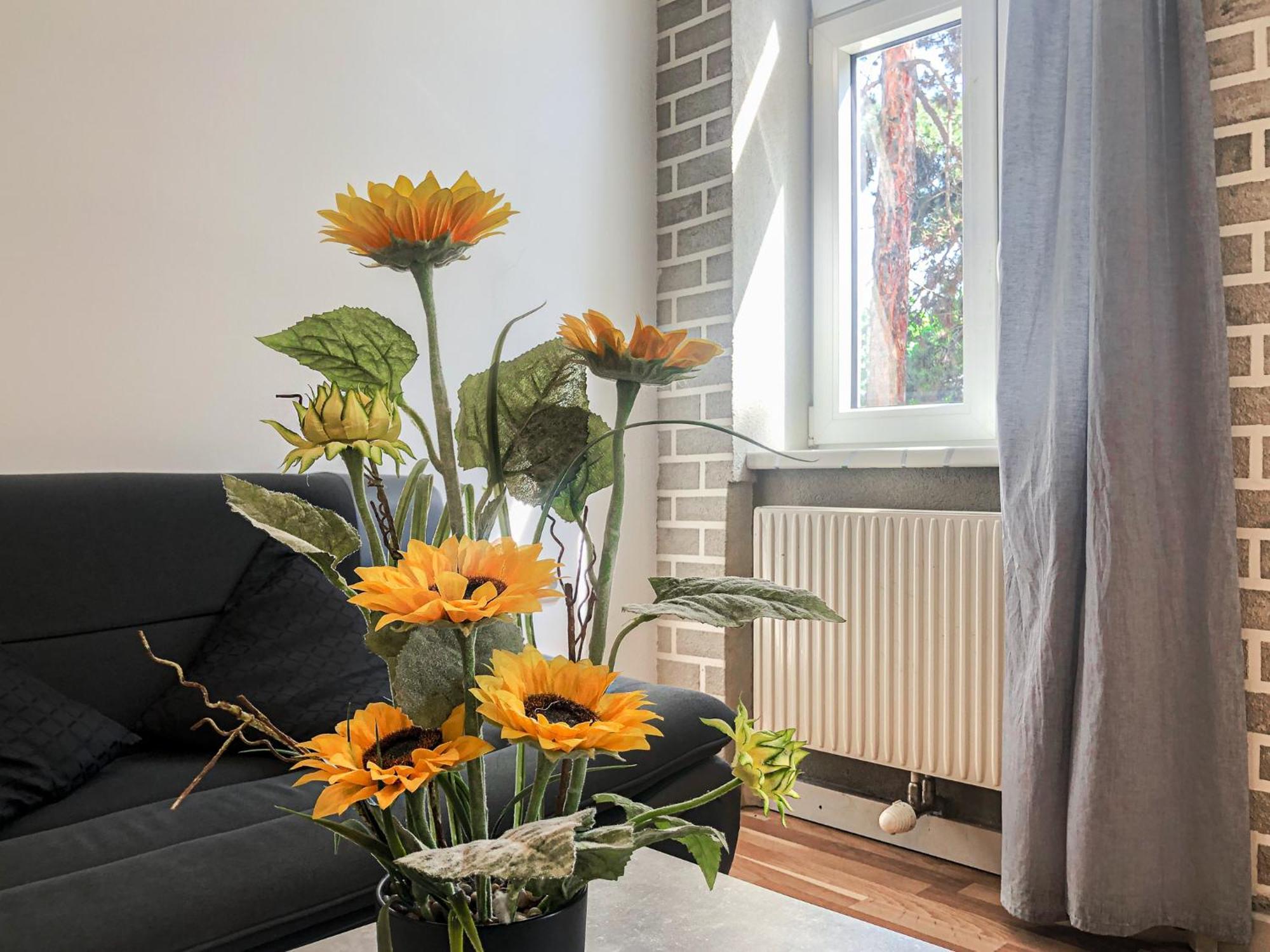 Stylish 2-br In Vienna's Simmering Area Apartment *