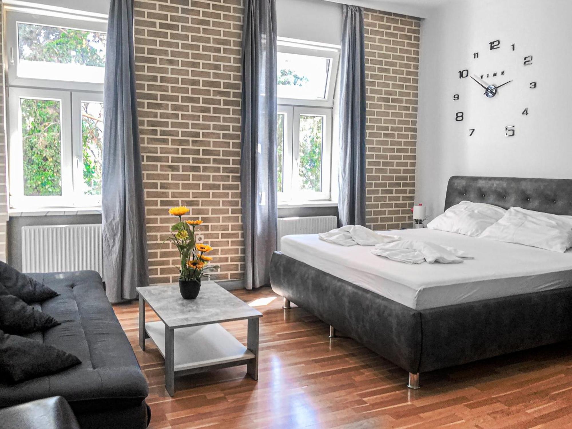 Stylish 2-br In Vienna's Simmering Area Vienna