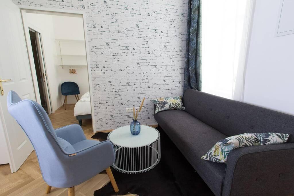 Comfort Mit Privater Terrasse I Levestate Apartment *