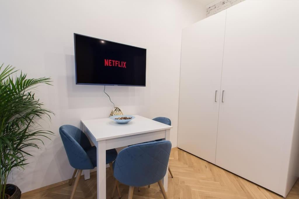 Comfort Mit Privater Terrasse I Levestate