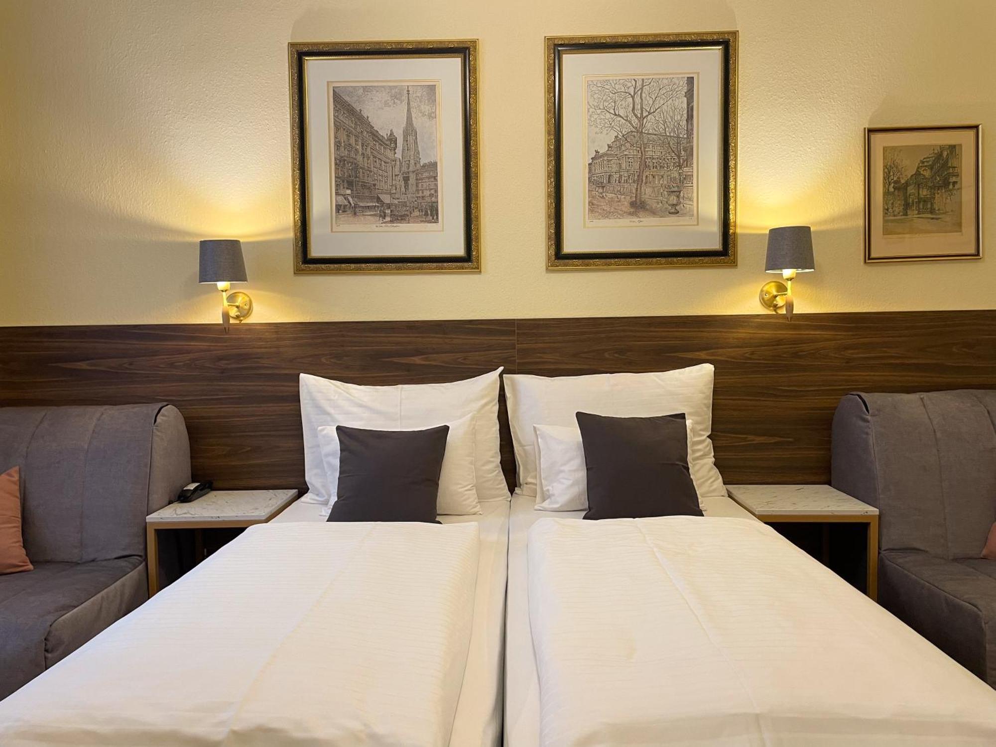 Guest house Private Comfort Stephansplatz - Self Check In *