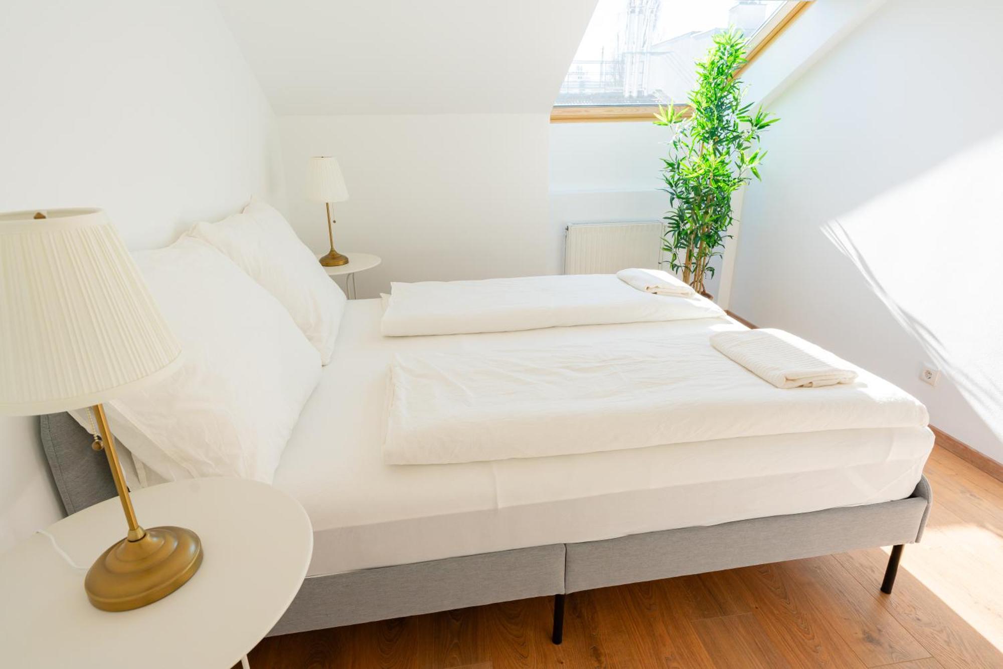 Luxury Penthouse - Augarten Apartment Vienna