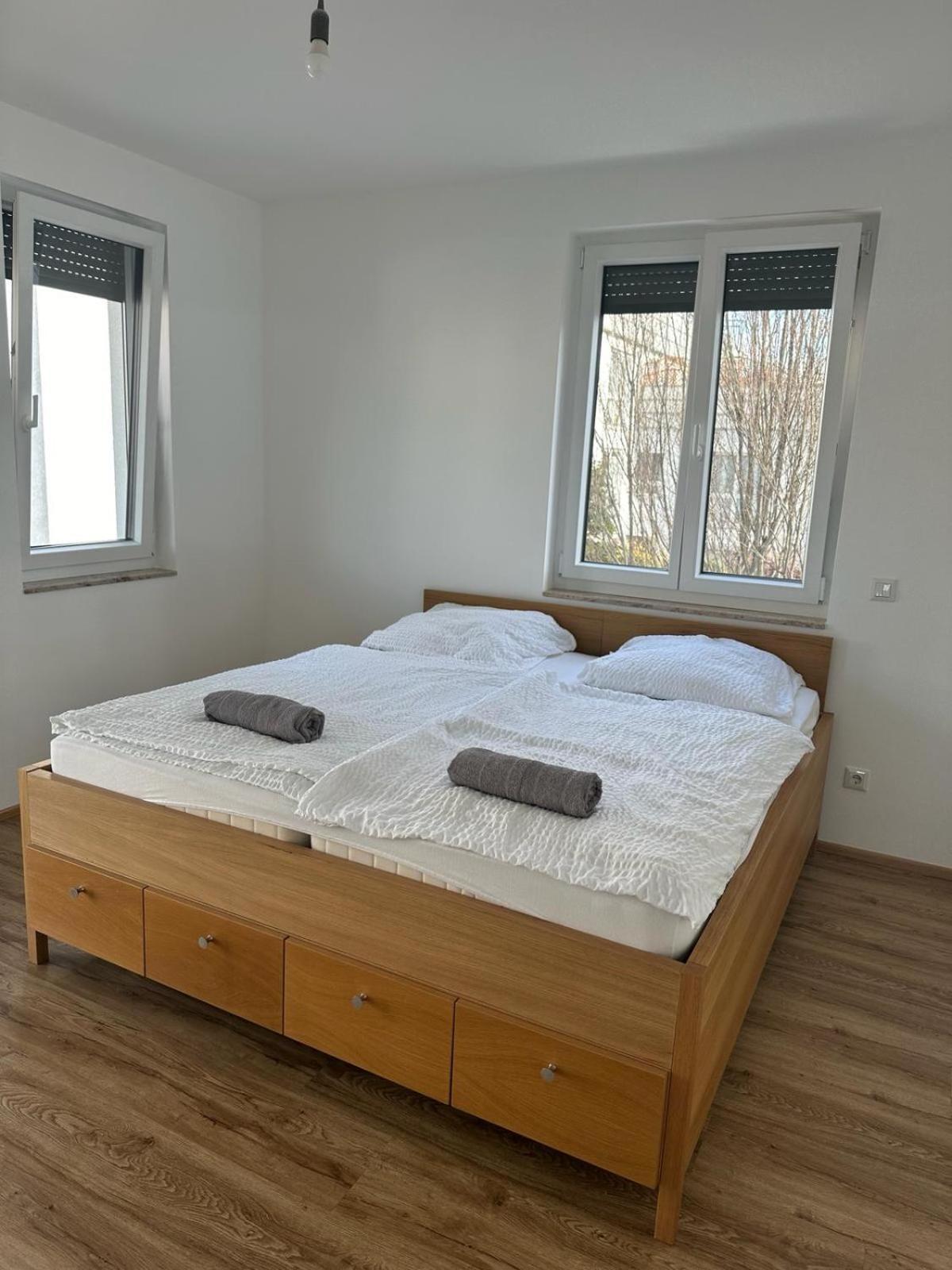 Apartment Neubauwohnung Gleich Bei Der Bushaltestelle - 2a Wien