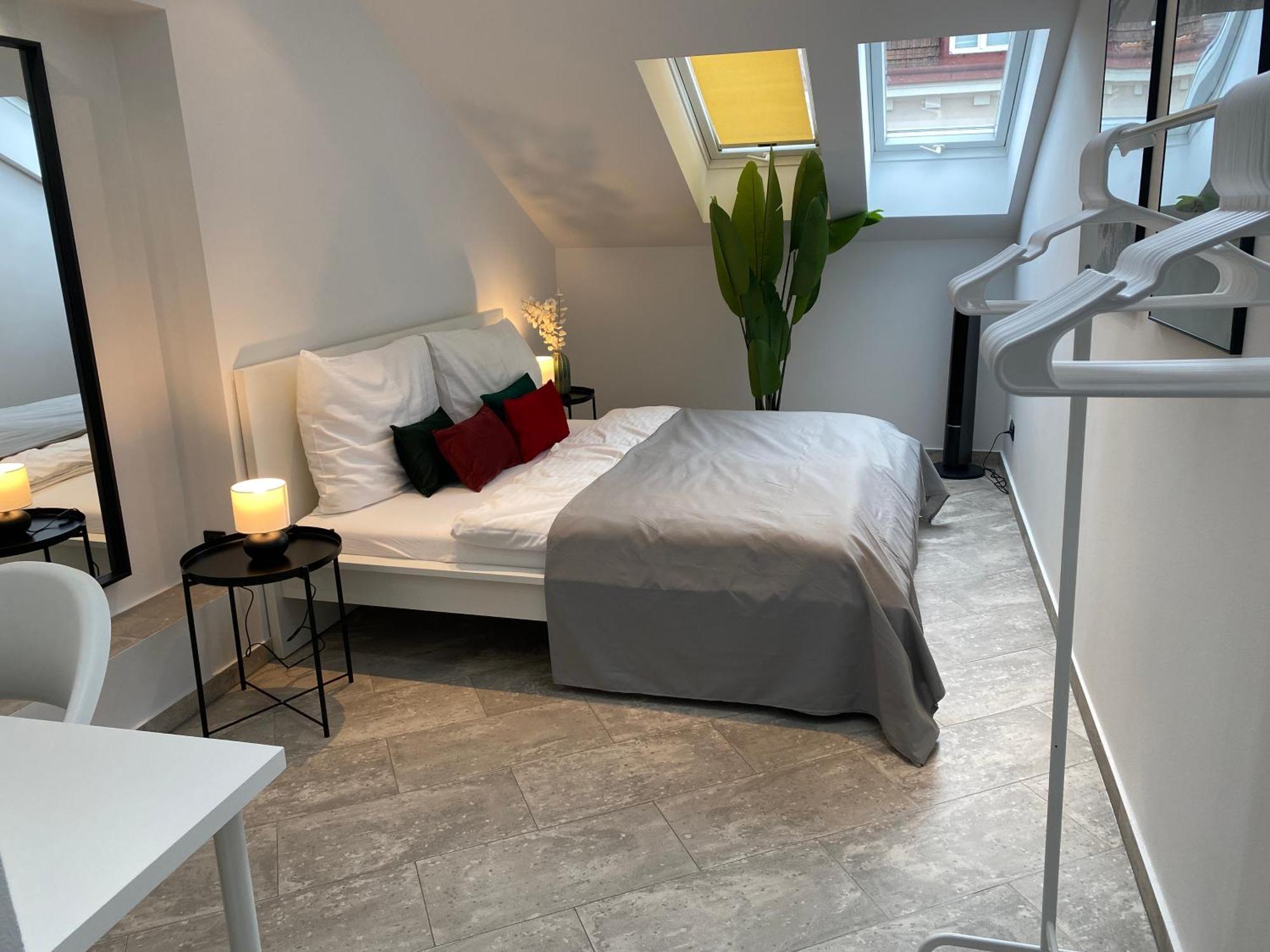 Focky City Apartments *