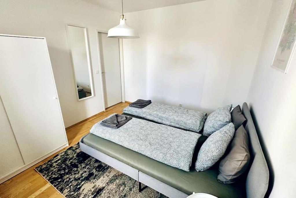 Cosy & New Urban In Hood Apartment Vienna