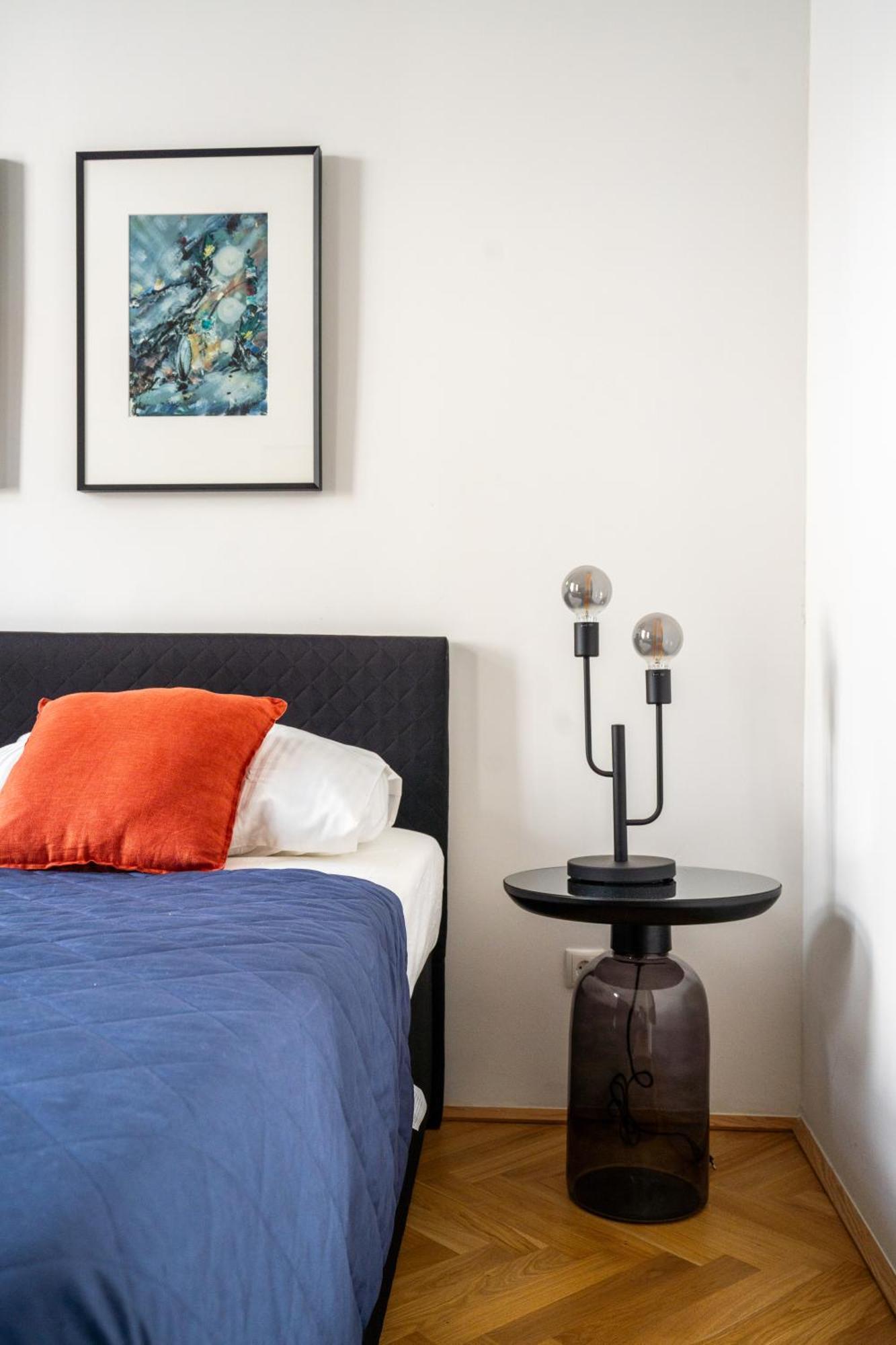 Apartamento 4ty3 - Spacious In The Heart Of The 8th District Is Calling *