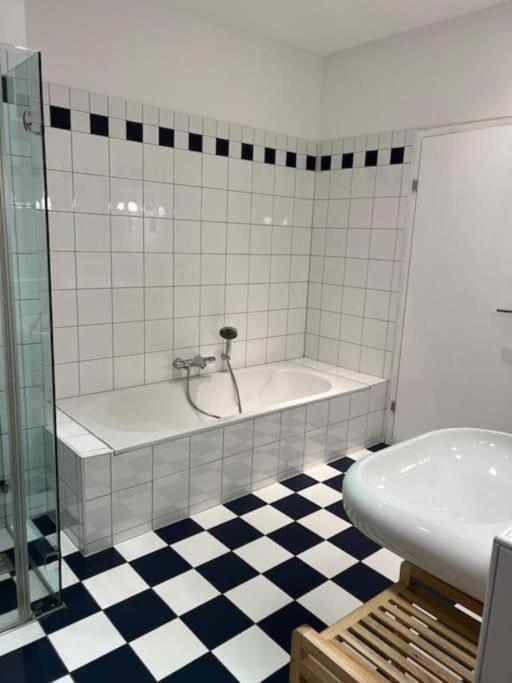 360 View Loft 3 *