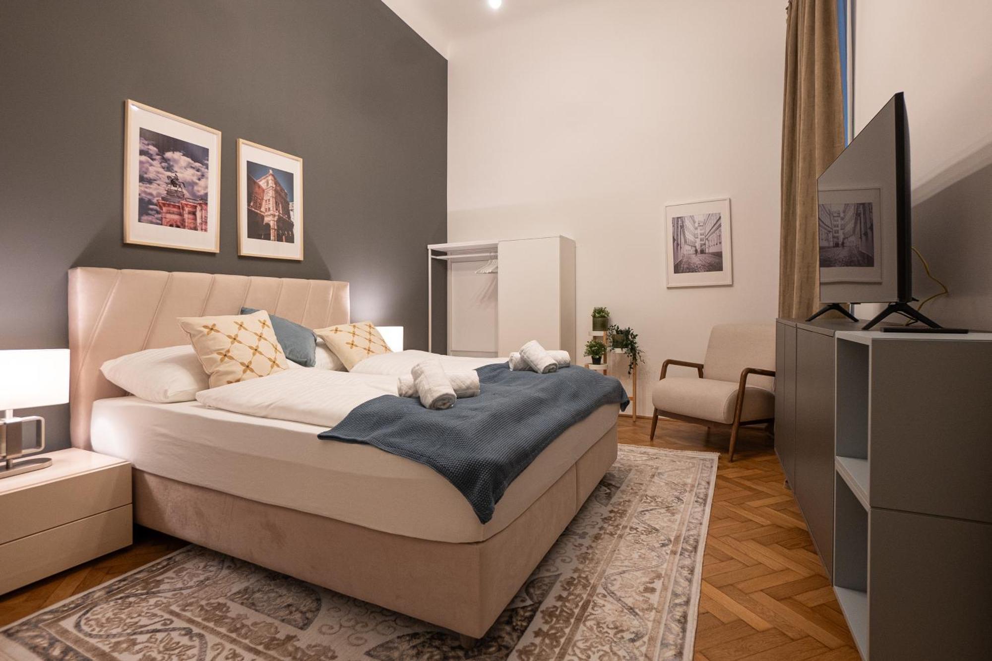 2-room In A 1st District Of * Wien