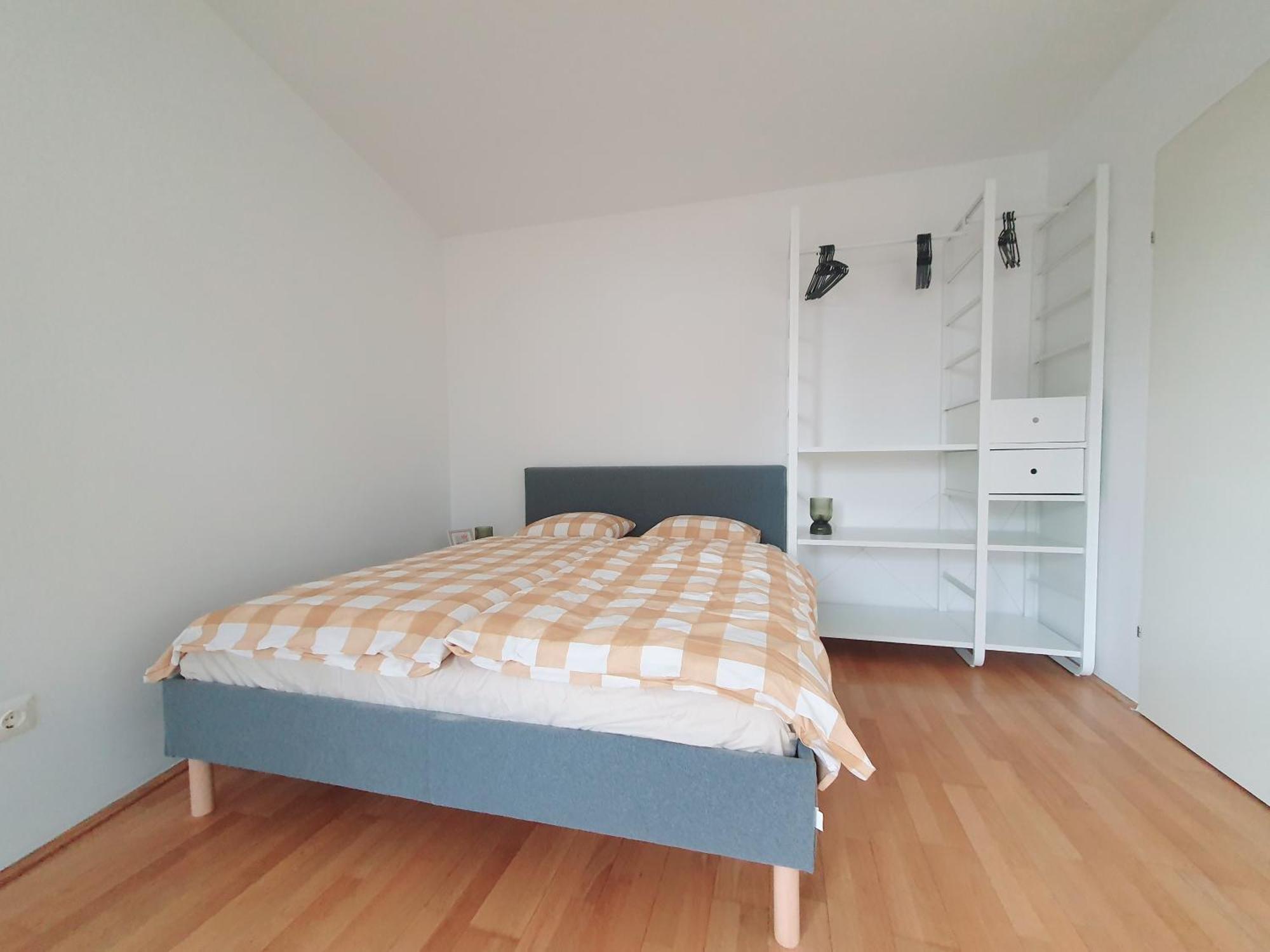 Apartment Near Lake One Bedroom Adorable *