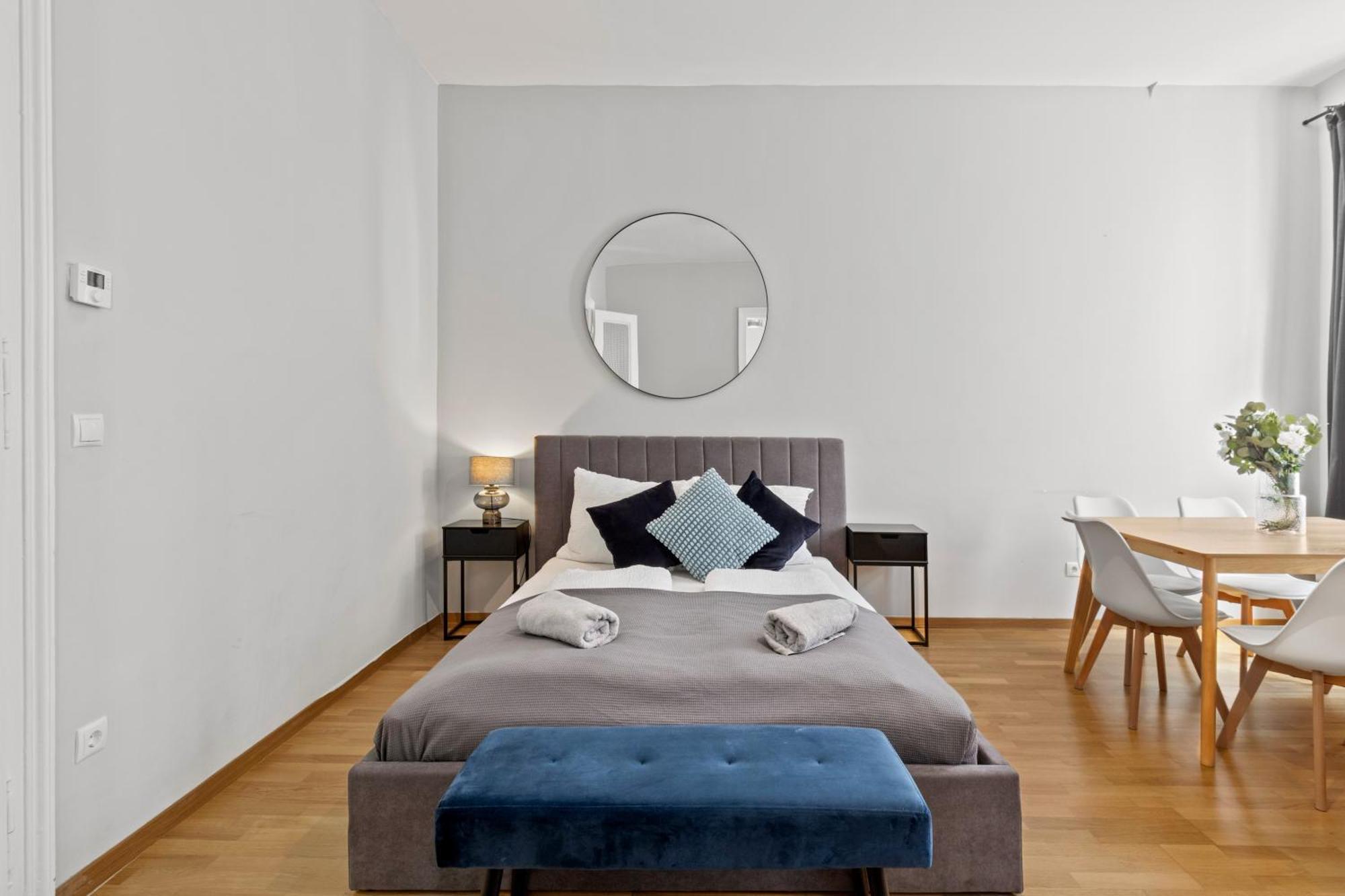 Apartment Three Bedrooms - 69 M² - 4 Min To U4 Metro Station