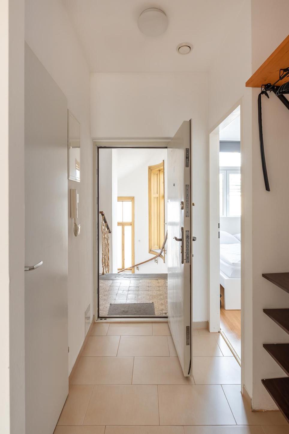 Zentral Und Ruhig Bei Schoenbrunn Apartment Vienna