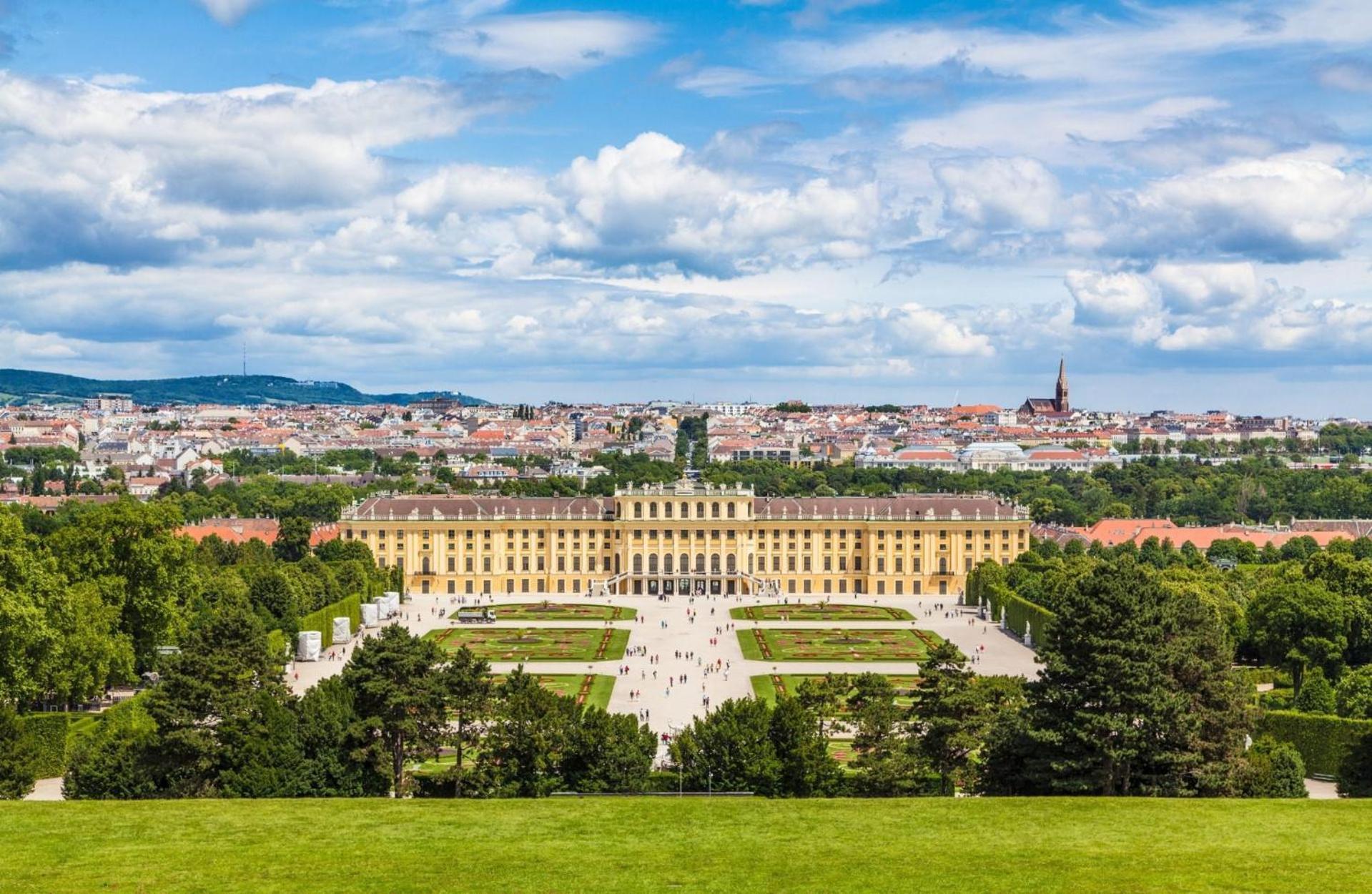 Lovely Airbnb Near Schoenbrunn * Vienna