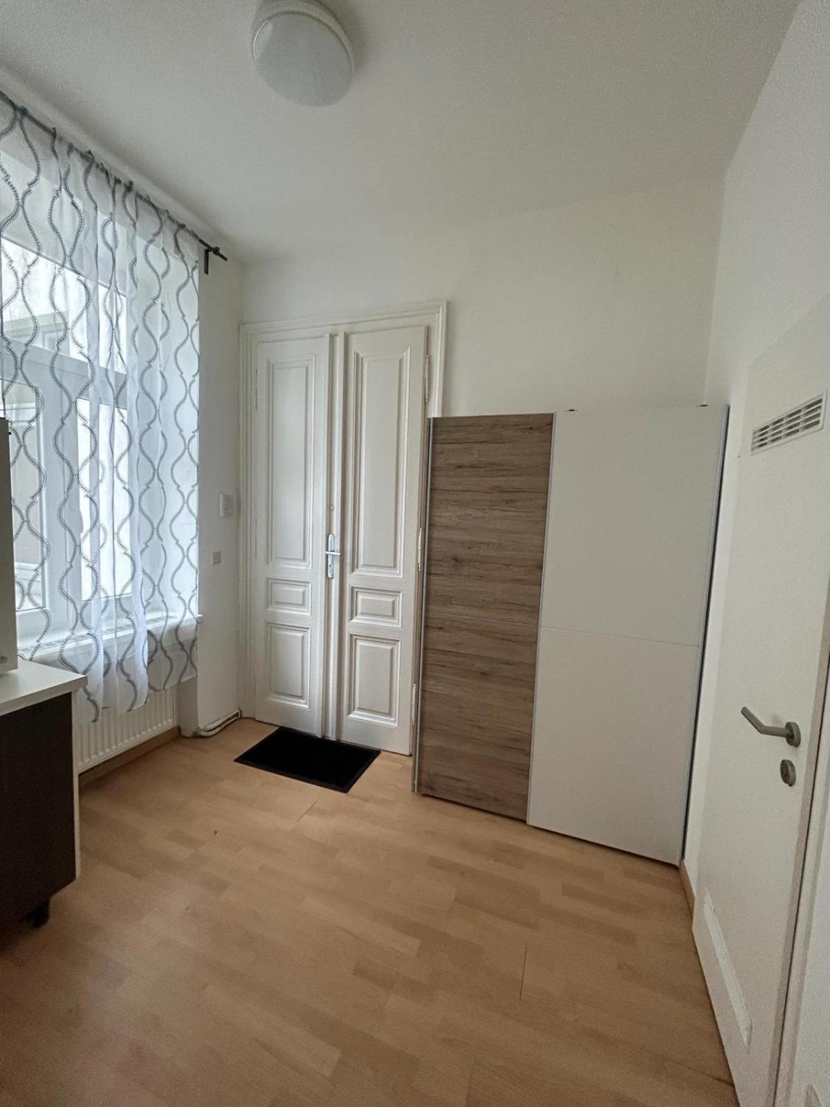 Elegance Gem With Free Parking And Fast Internet 250 Mbits *