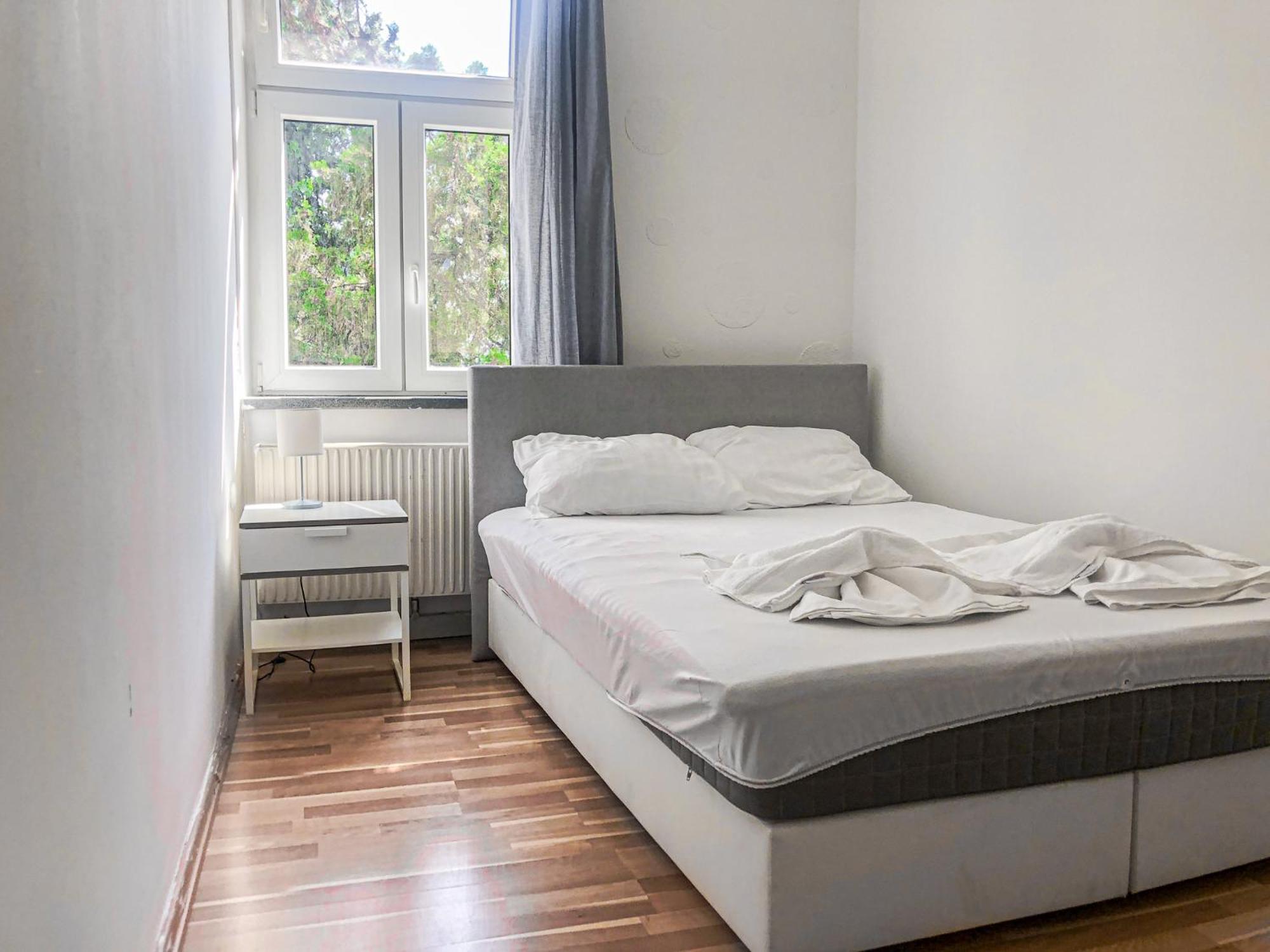 Stylish 2-br In Vienna's Simmering Area Apartment *