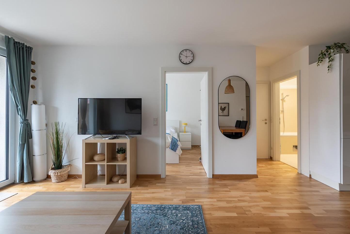 Apartment Schoenes Mit Garten Und Tiefgarage Vienna