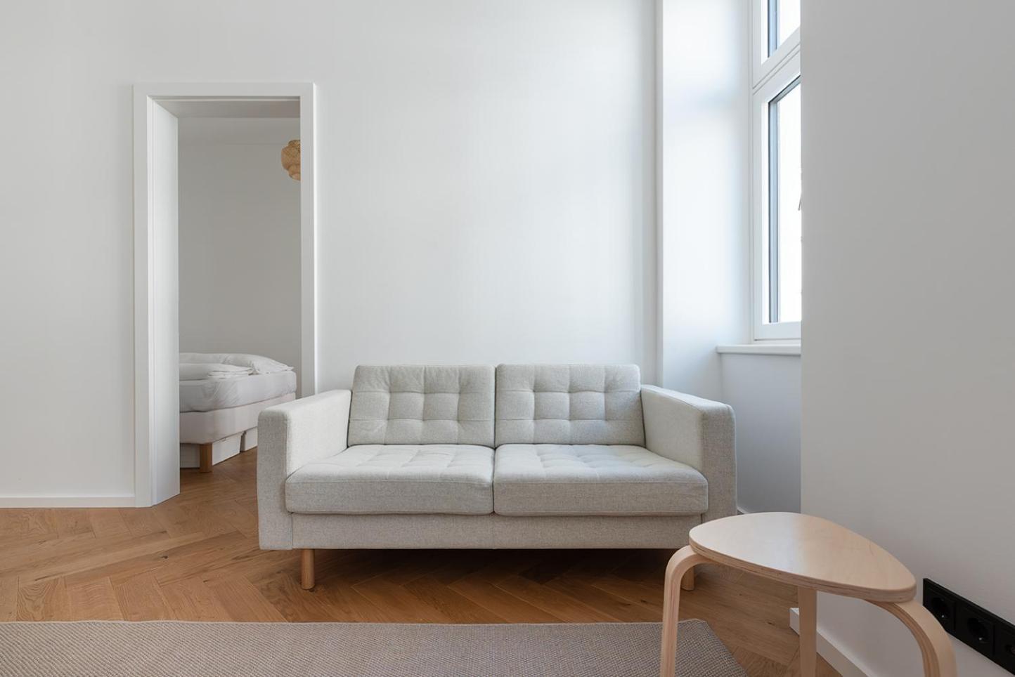 Apartment Modern Wohnen Im Renovierten Stil-altbau Vienna