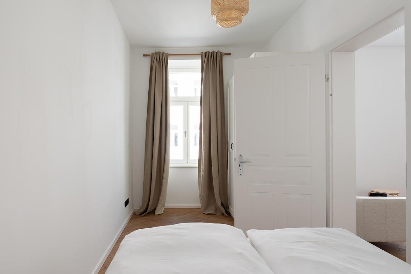 Apartment Modern Wohnen Im Renovierten Stil-altbau