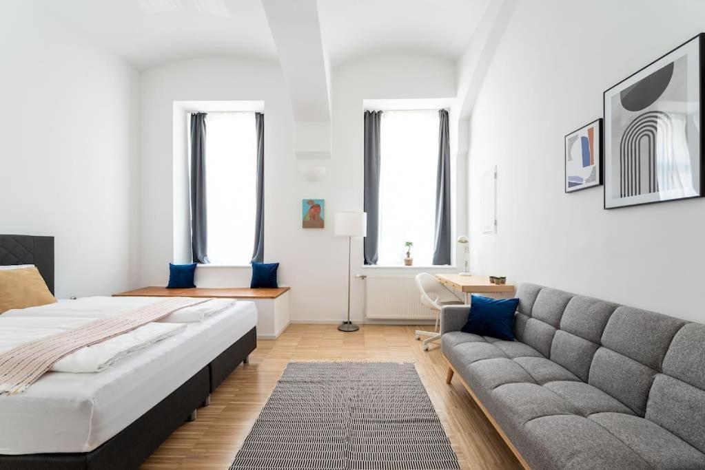 Apartment Family 2br Oasis Steps From By Hm Vienna