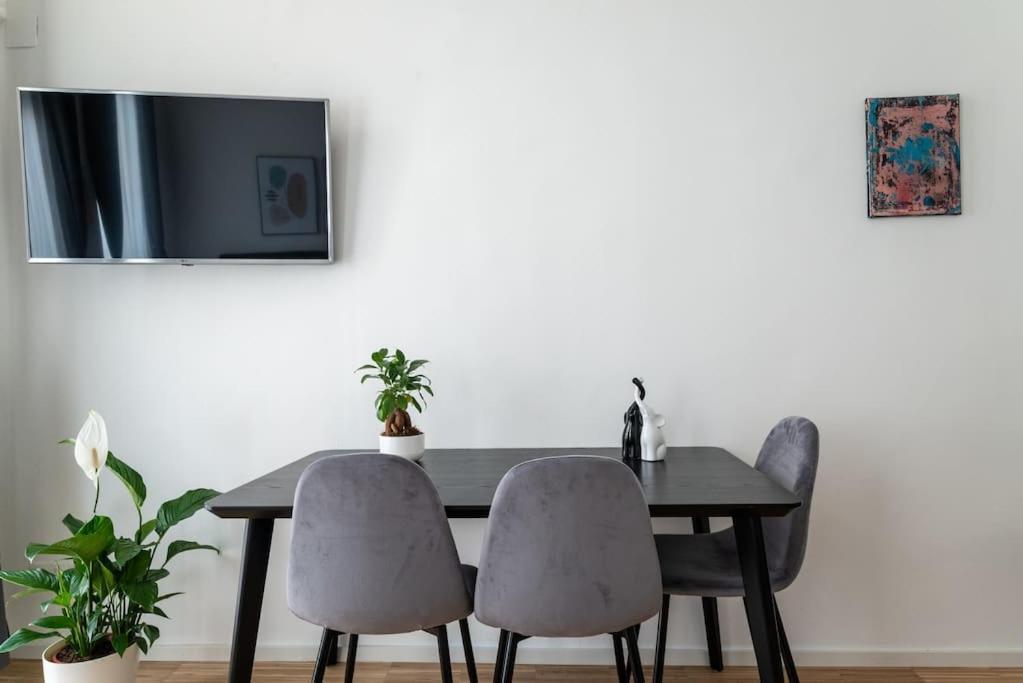 Neat Steps To Center By Hm Apartment