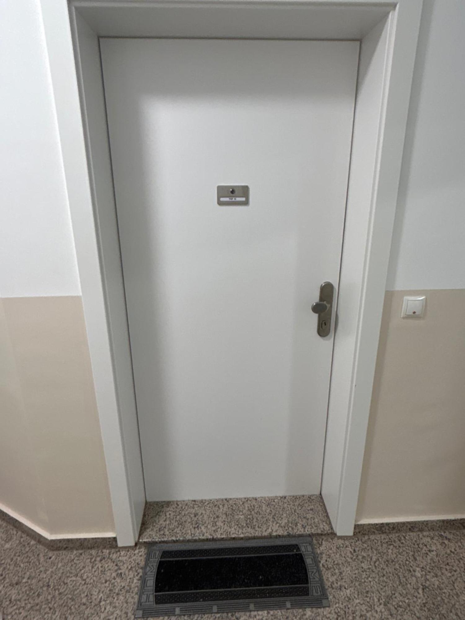 Central 10 Apartment *