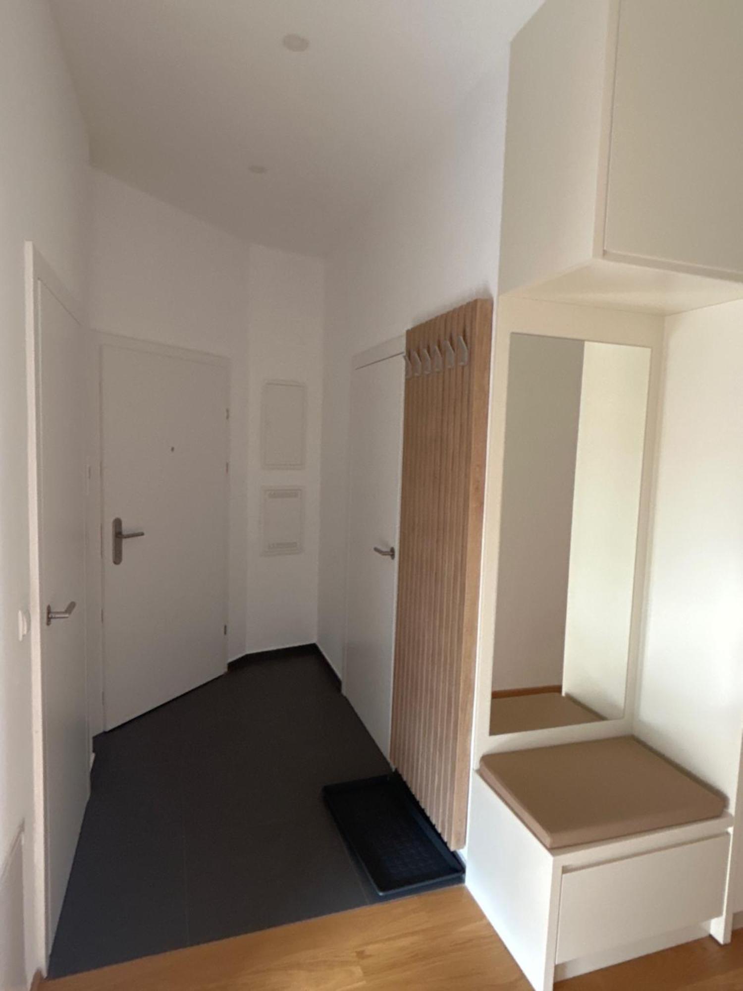 Apartment Central 10
