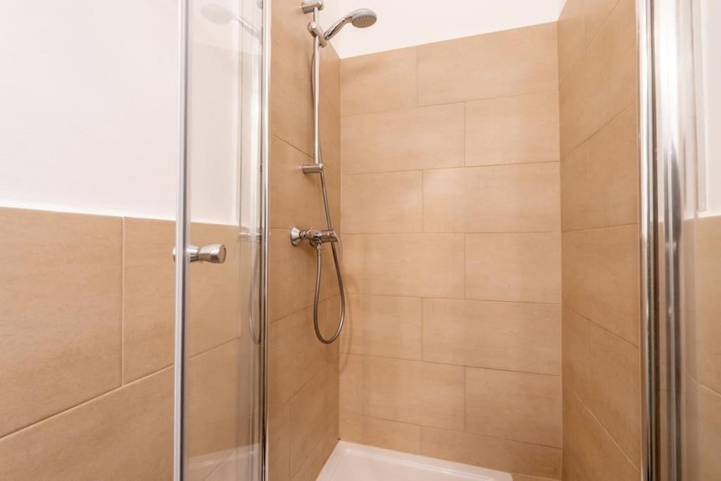 Practical 1br Flat By Center By Hm Apartment
