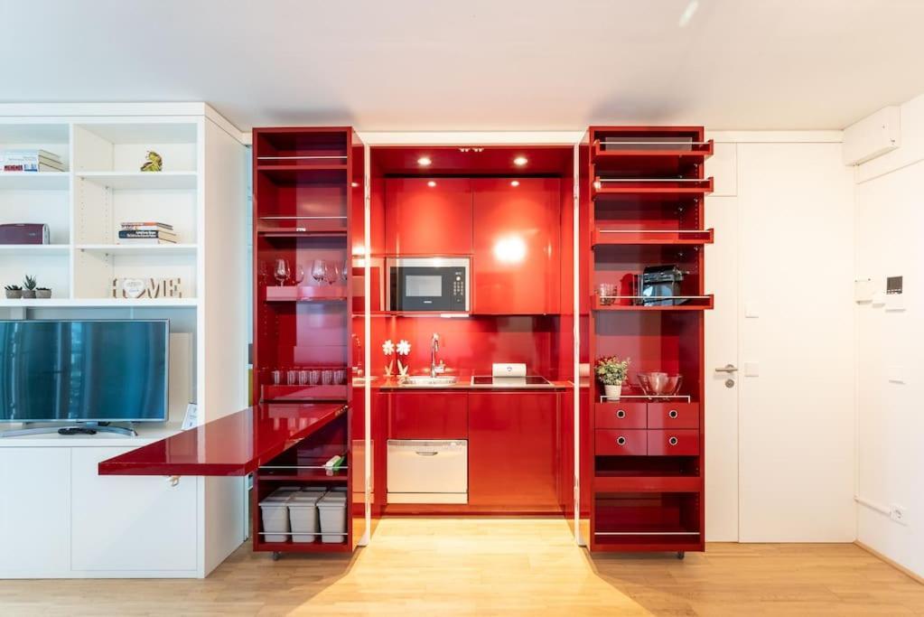 Apartment Hm • New Studio By Wu & Messe Vienna