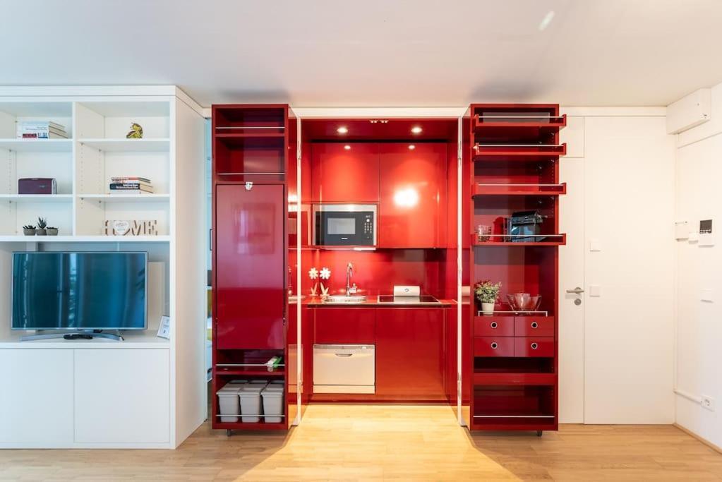 Apartment Hm • New Studio By Wu & Messe *