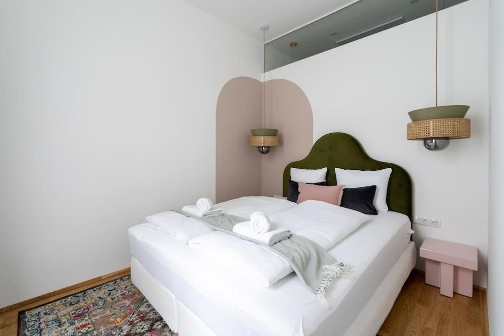 Elegant 1br Suite, Close By Hm * Vienna