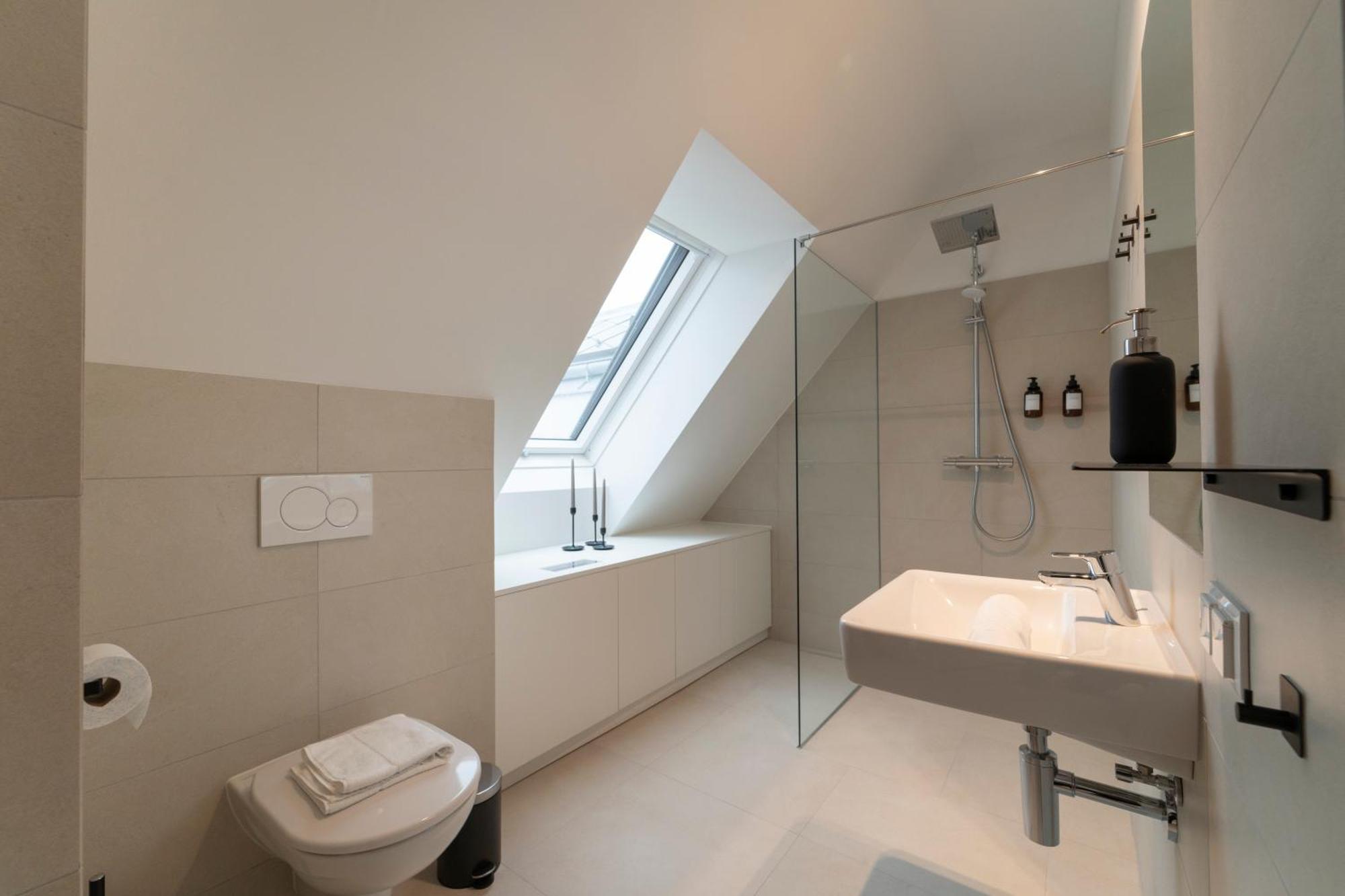 Premium Mit Privatem Balkon I Levestate * Vienna