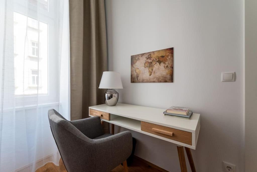 1br Oasis With Easy Access By Hm