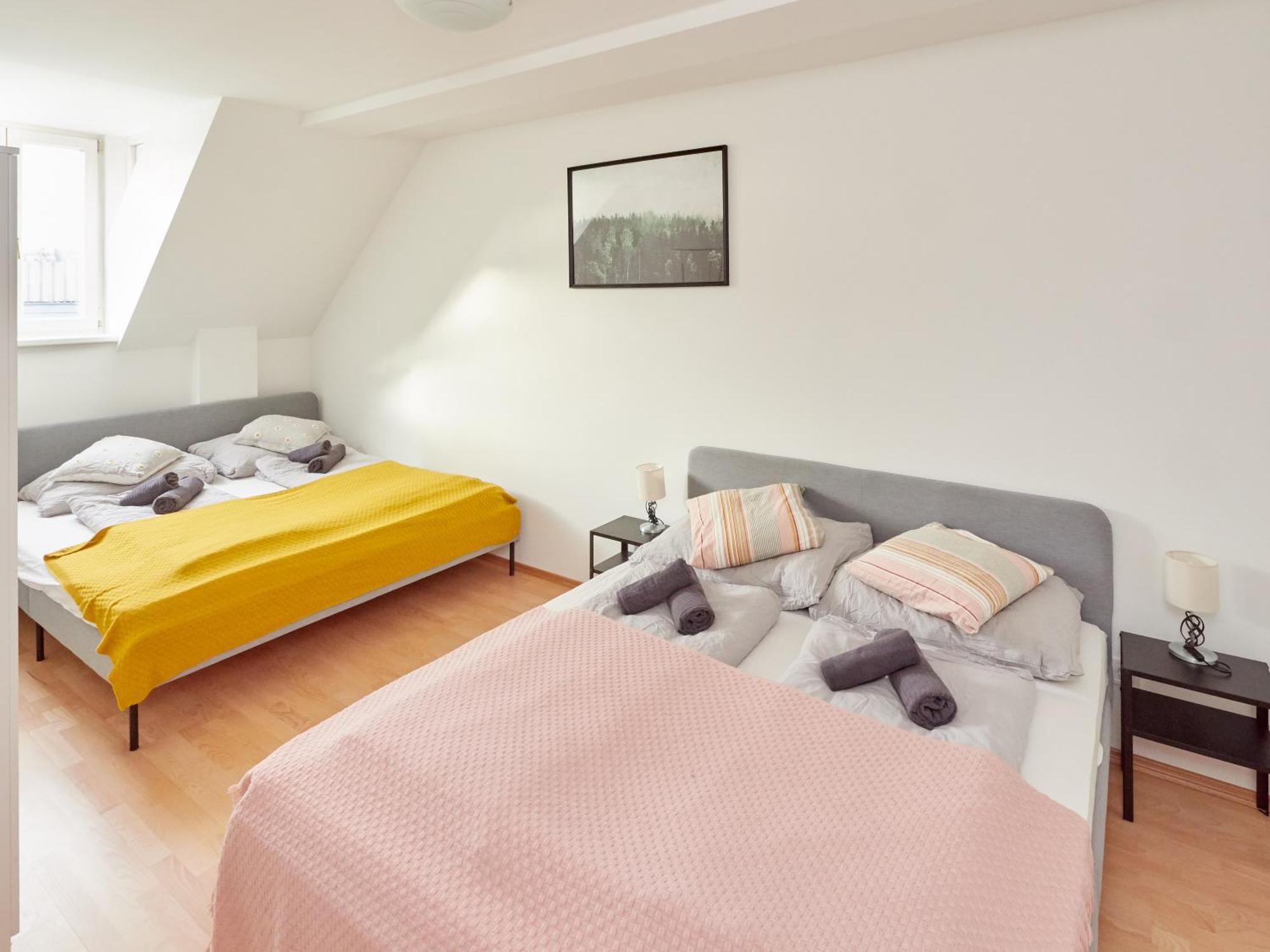 Central Kreuzgasse Apartment *